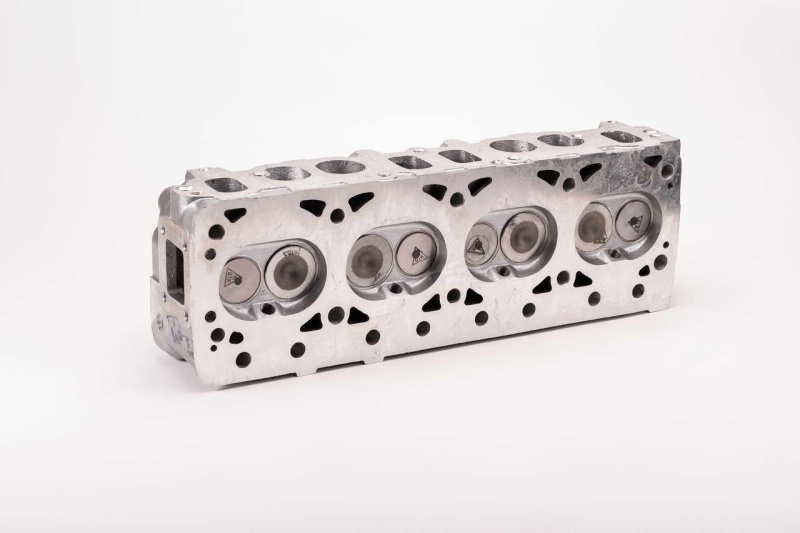 Головка блока цилиндров УМЗ-4215-10 ГАЗель, УМЗ-4178, 4218 УАЗ с клапанами, крепежом и прокладкой АИ