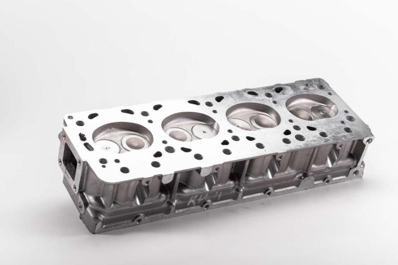 Головка блока цилиндров УМЗ-А305 EvoTech с чугунным блоком ГАЗ Оригинал