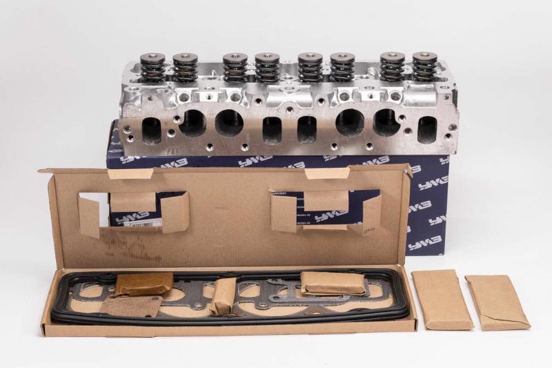 Головка блока цилиндров УМЗ-4213 с клапанами, крепежом и прокладкой ГАЗ Оригинал