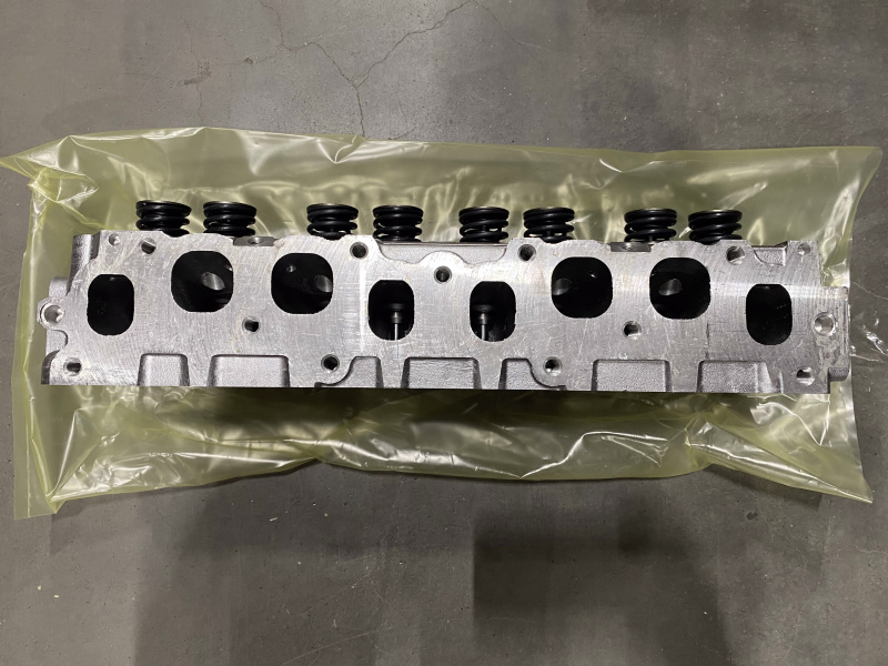 Головка блока цилиндров УМЗ-А305 EvoTech с чугунным блоком под ГБО ГАЗ Оригинал