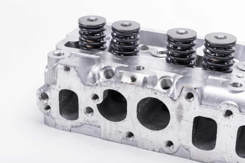 Головка блока цилиндров УМЗ-4216 с клапанами Евро-3 ГАЗ Оригинал