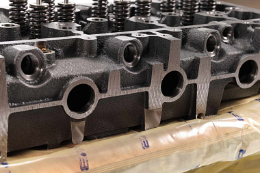 Головка блока ЯМЗ-534 в сборе с клапанами (газовая) CNG (вместо 5340.1003010-30) ЕВРО-5 ГАЗ Оригинал